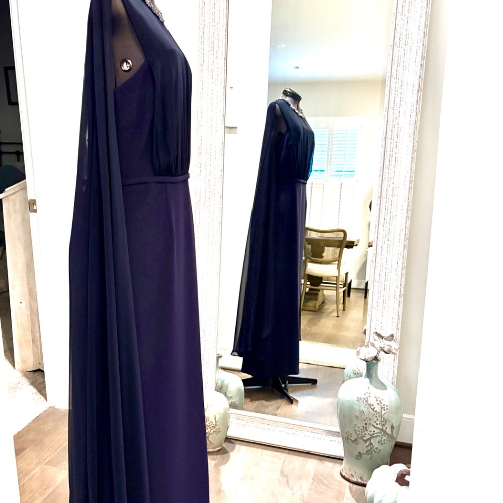 Teri Jon by Rickie Freeman Navy Blue Gown for Women Sz 10
